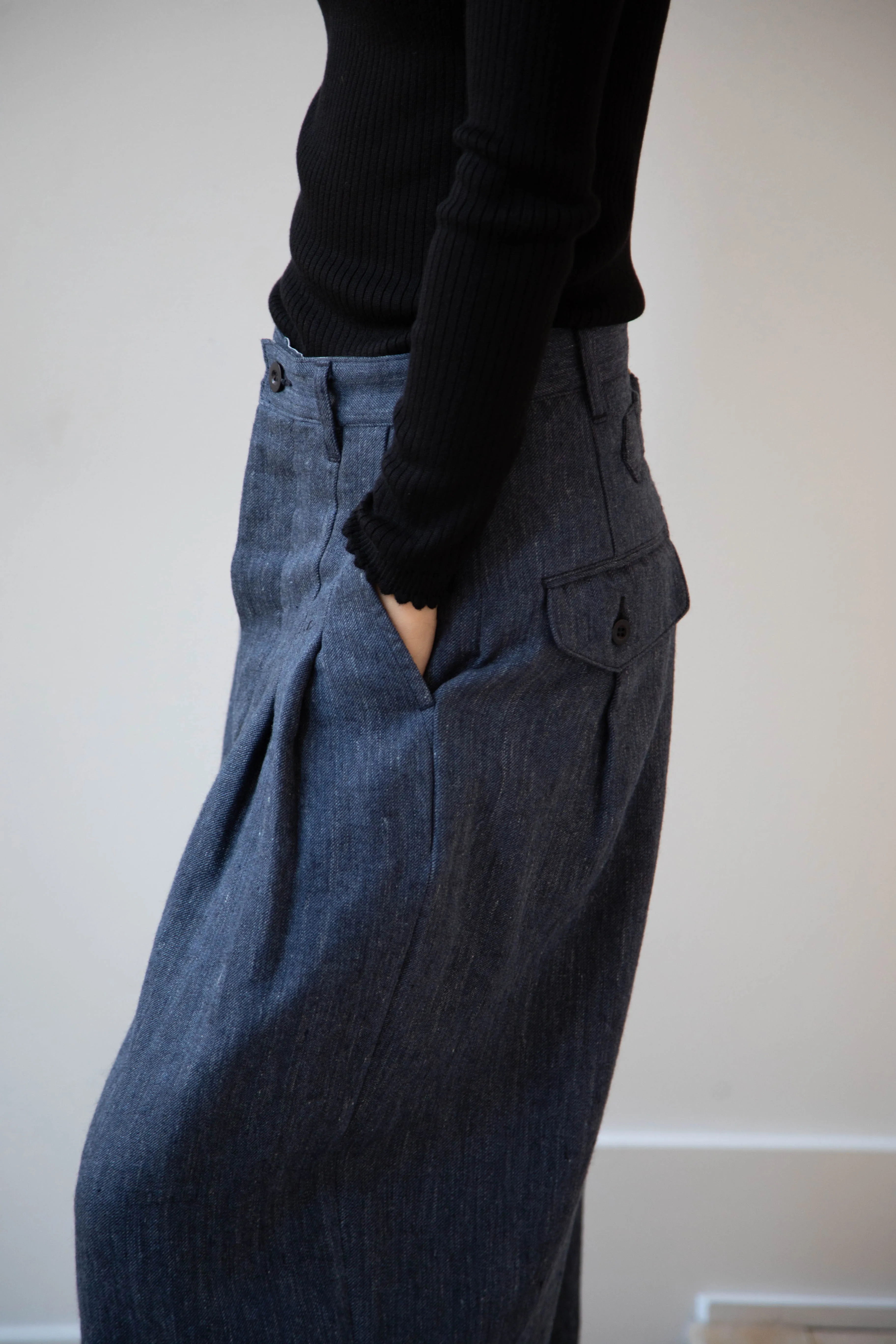 Aseedonclöud | Sankayo Trousers in Indigo Denim Wool